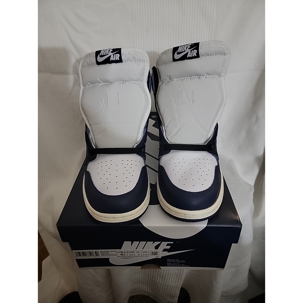 Air Jordon 1 Retro High OG GS Size 6.5 FD1437-401‎